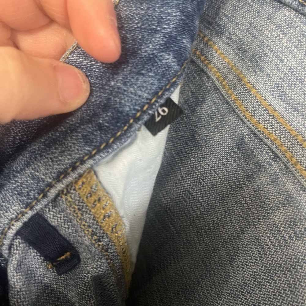 Kimmie Straight-Leg Split-Hem Jeans
7 FOR ALL MANKIND - Picture 7 of 7